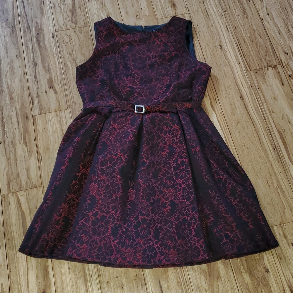 🚫SOLD🚫  9 West party dress sz16